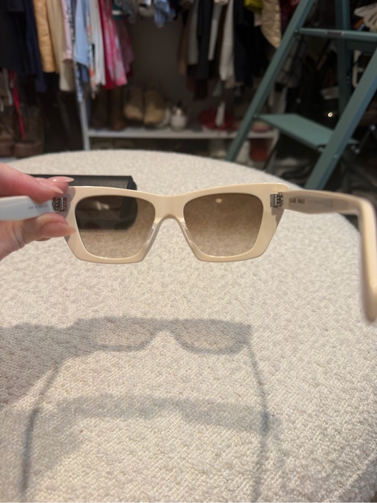 Celine Cream/Ivory Cat-Eye Sunglasses - CL401871 25f with Brown Gradient Lense main image 7